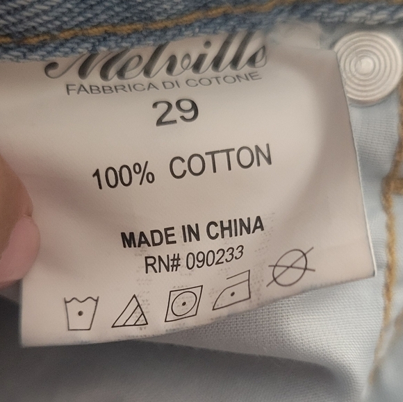 Brandy Melville Denim Shorts Size 29 - Picture 8 of 9